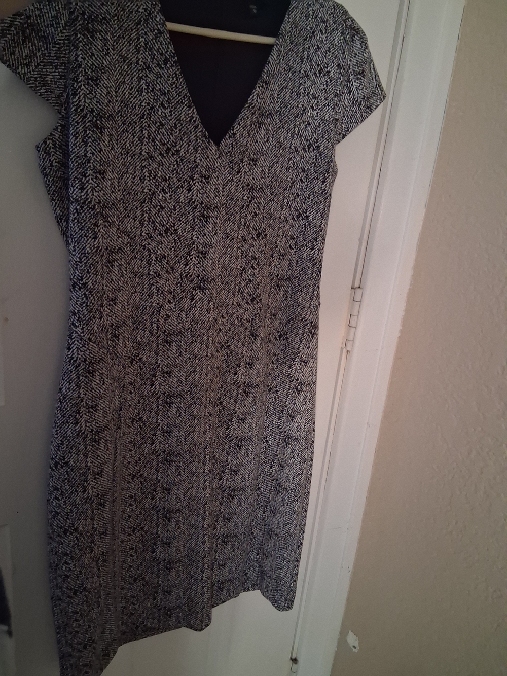Express Black and Gray V-Neck Sheath Dress